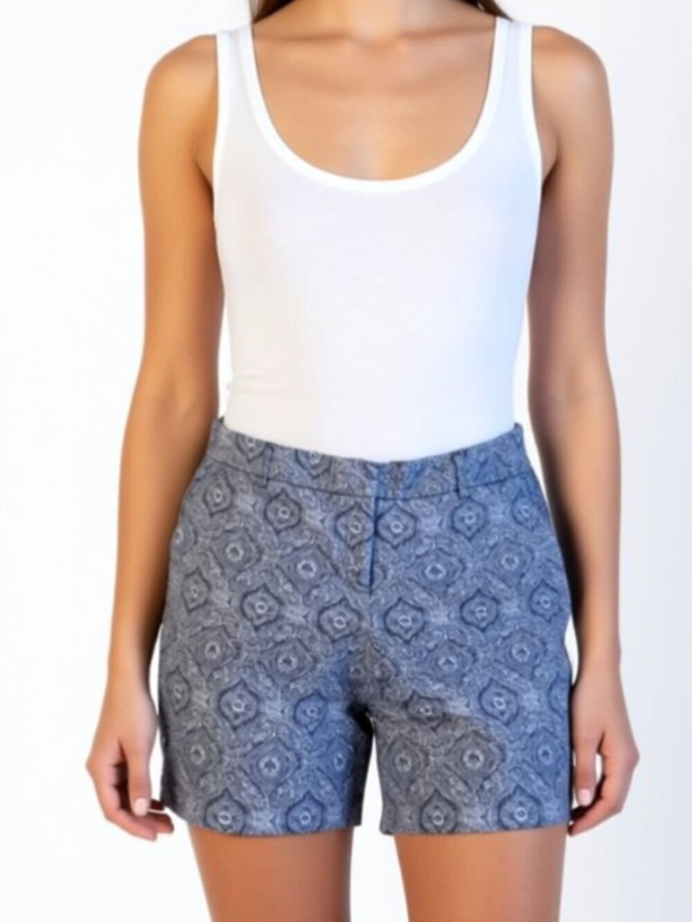 Willi Smith Women's Shorts Size 10 (C4)